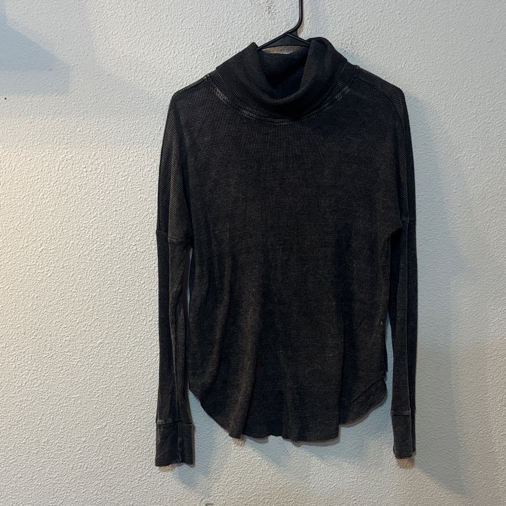 Michael Stars Charcoal Knit Top